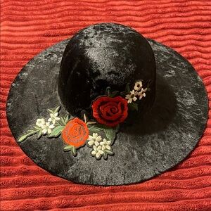 Elegant Black Floral Sun Hat